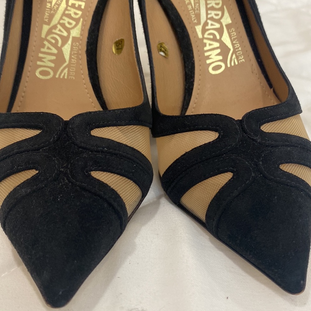 Ferragamo heels - Picture 8 of 11